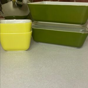 Pyrex verte fridgies 501x2 503x2  one lid for the 503